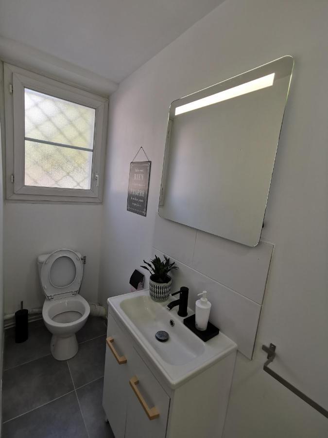 Superbe Appartement Montpellier 8 Personnes 2 Chambres 2 Salles De Bain Wifi Netflix Et Parking Gratuit ภายนอก รูปภาพ